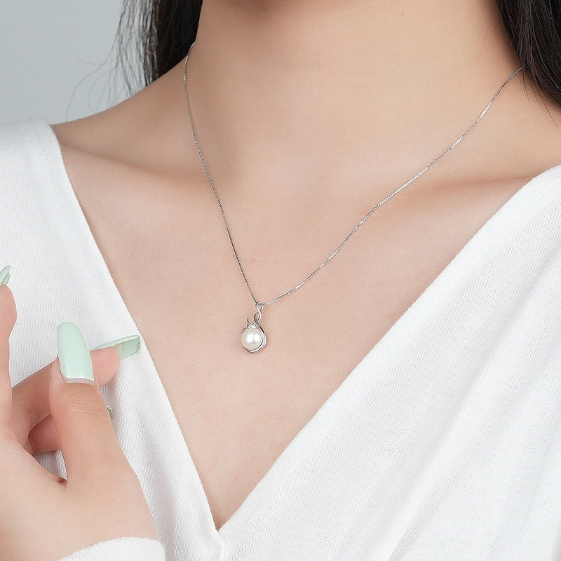 Elegant Pearl Necklace Silver 925