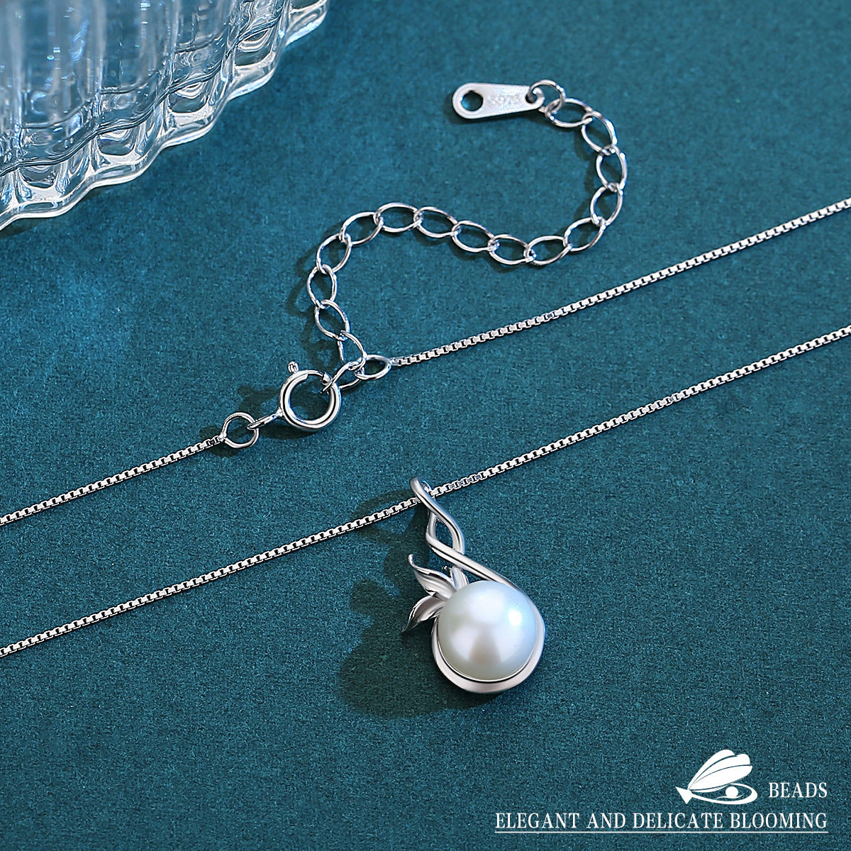 Elegant Pearl Necklace Silver 925
