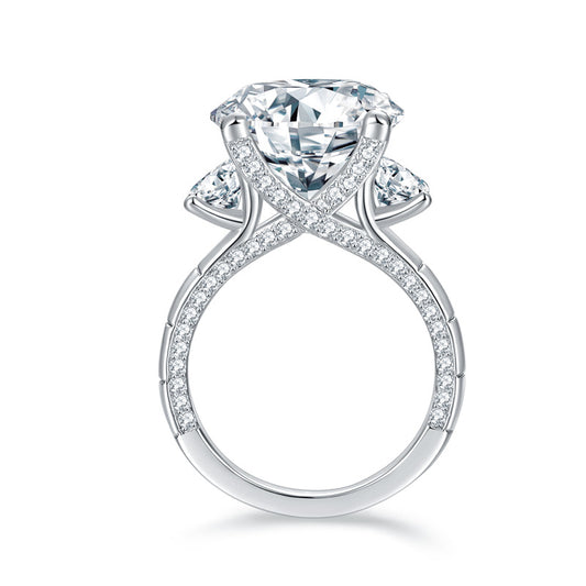 Round Moissanite Engagement Ring Side Stone